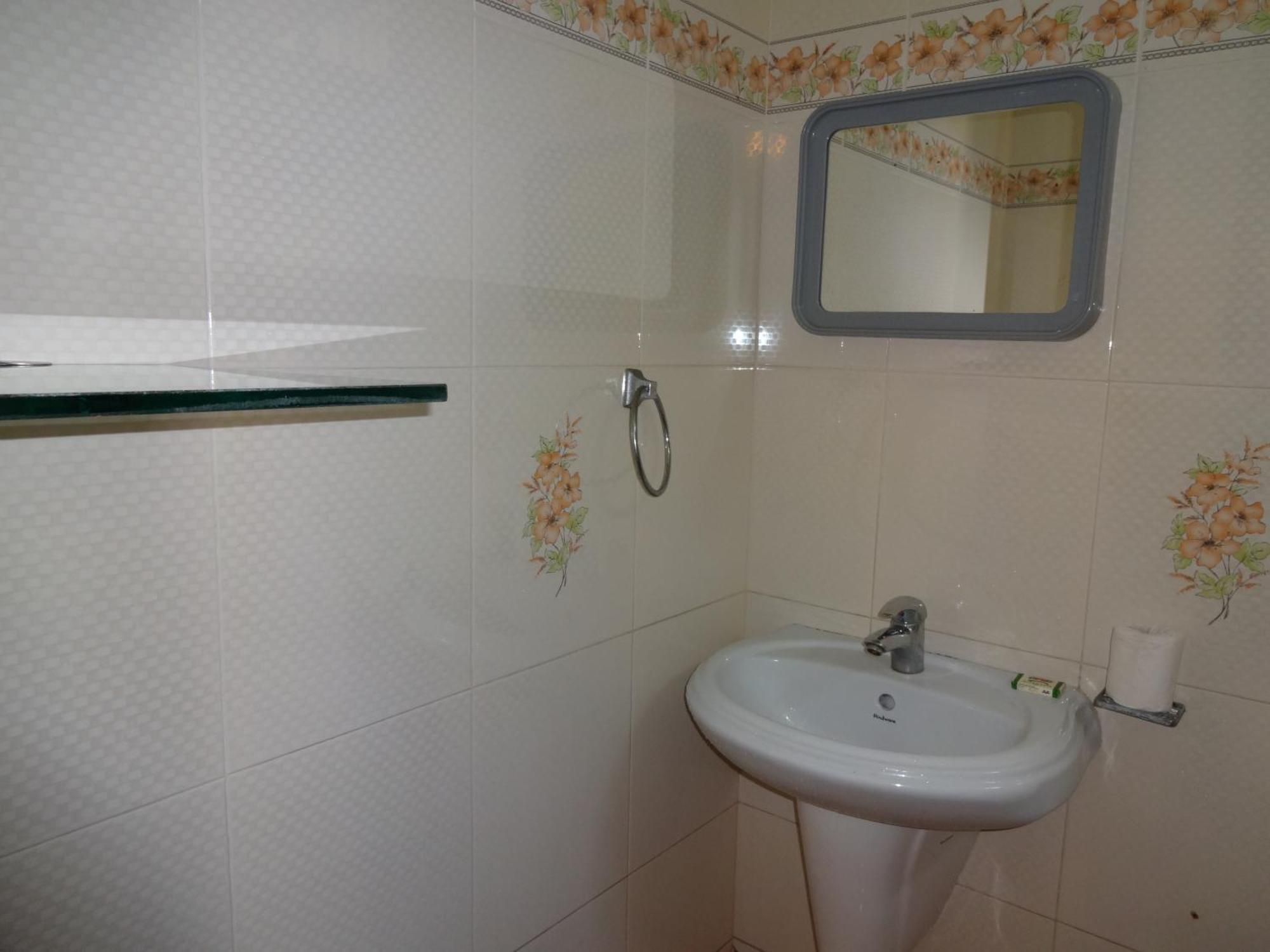 Hotel Thushara Kovalam Zewnętrze zdjęcie