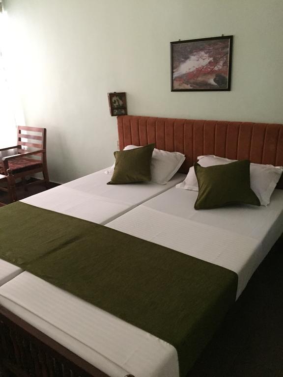 Hotel Thushara Kovalam Zewnętrze zdjęcie